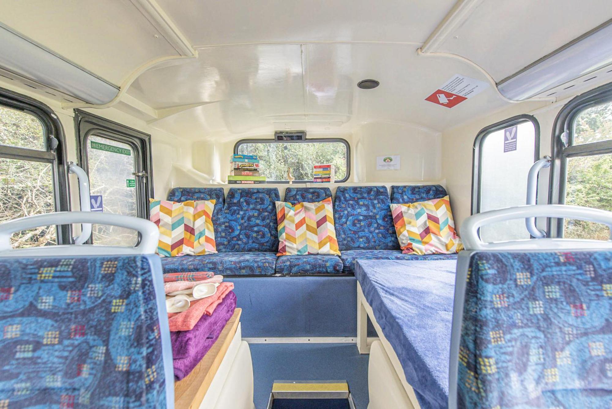 Holiday home Double Decker Bus On An Alpaca Farm Sleeps 8, 5 Mins Drive To Dartmoor *
